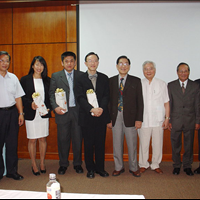 Phẫu thuật nội soi dưới sự hỗ trợ của Robot 05/05/2005