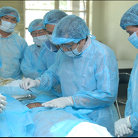 Phẫu thuật điều trị thoát vị bẹn (13/09/2013 ) 