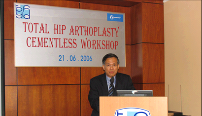 Hội thảo Thay khớp Háng không xi măng 21-06-2006